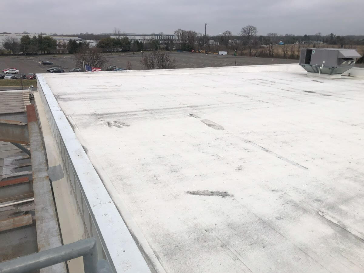 Example of an Acrylic Flat Roof Membrane | getflatroofing.com 