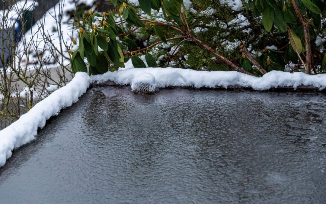Can a Flat Roof Be Repaired in The Winter?