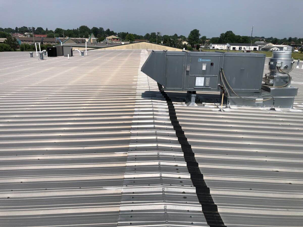 Air Conditioning Equipment on Commercial Flat Roof | Flat Roof Solutions 